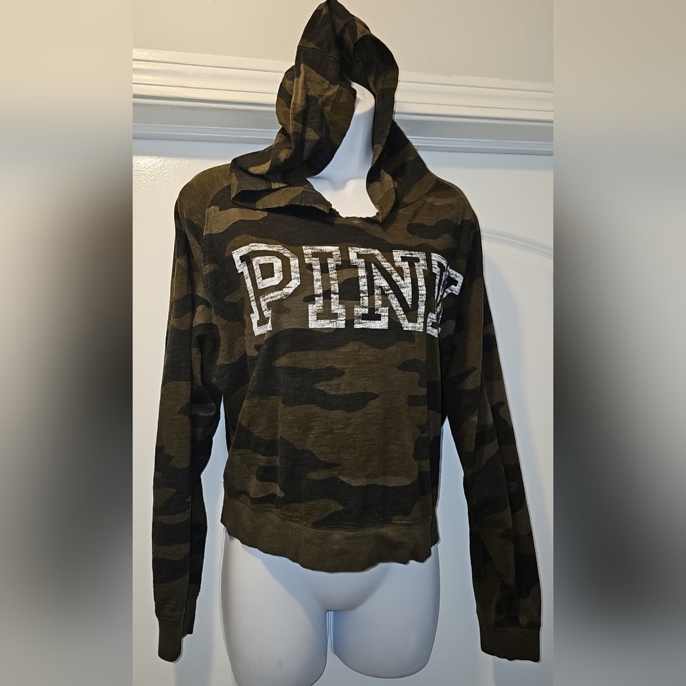 PINK by Victoria Secret Camo Size Medium